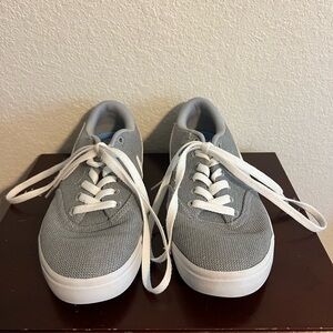 Nike Gray and White Sneakers Size 8.5